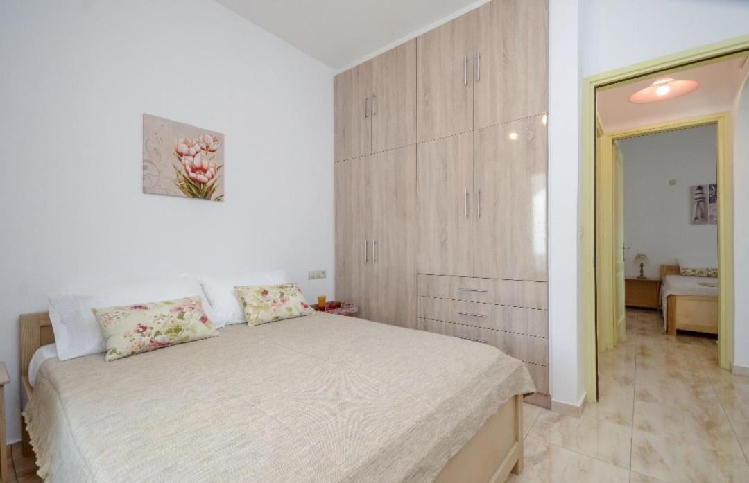 Ferienwohnung Kapris House Agios Prokopios  Zimmer foto